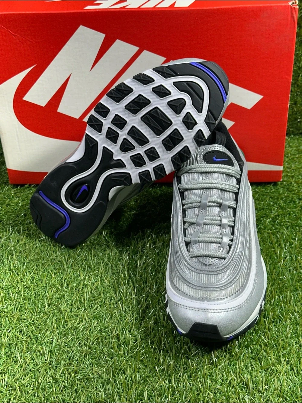 Nike air max
